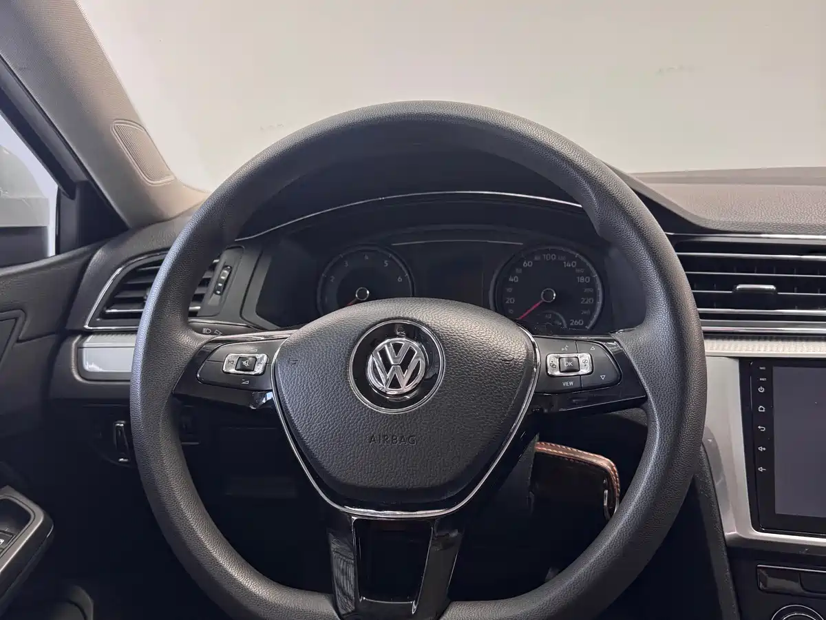 Volkswagen Lamando 2019 230TSI DSG Fashion Edition China VI фото 14