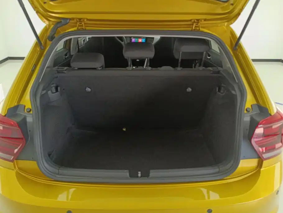 Фото 4 - Volkswagen Polo