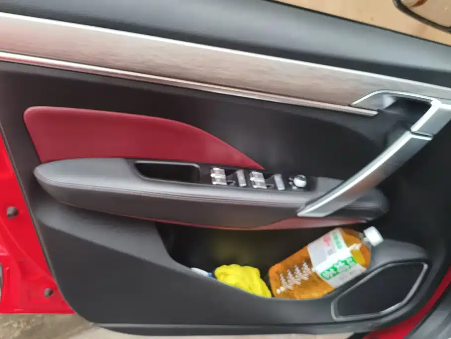 صورة 7 - Geely Coolray