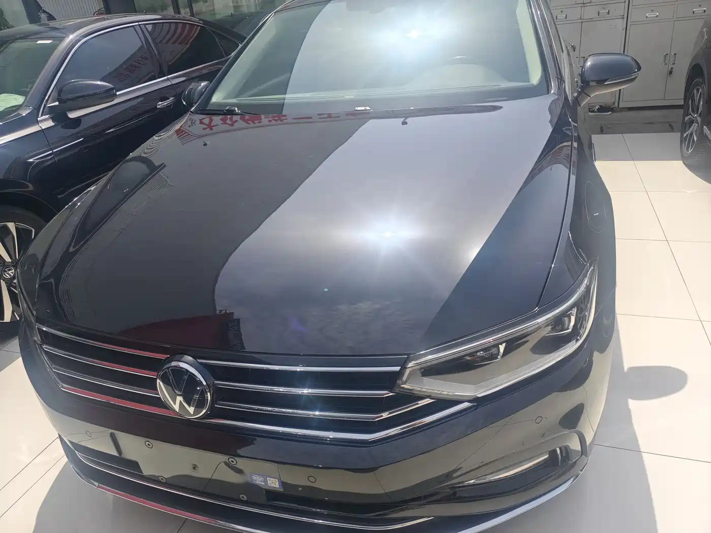 Volkswagen Magotan 2021 330TSI DSG 30th Anniversary Edition фото 2