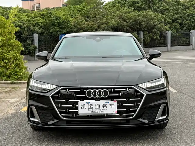 AUDI A7L