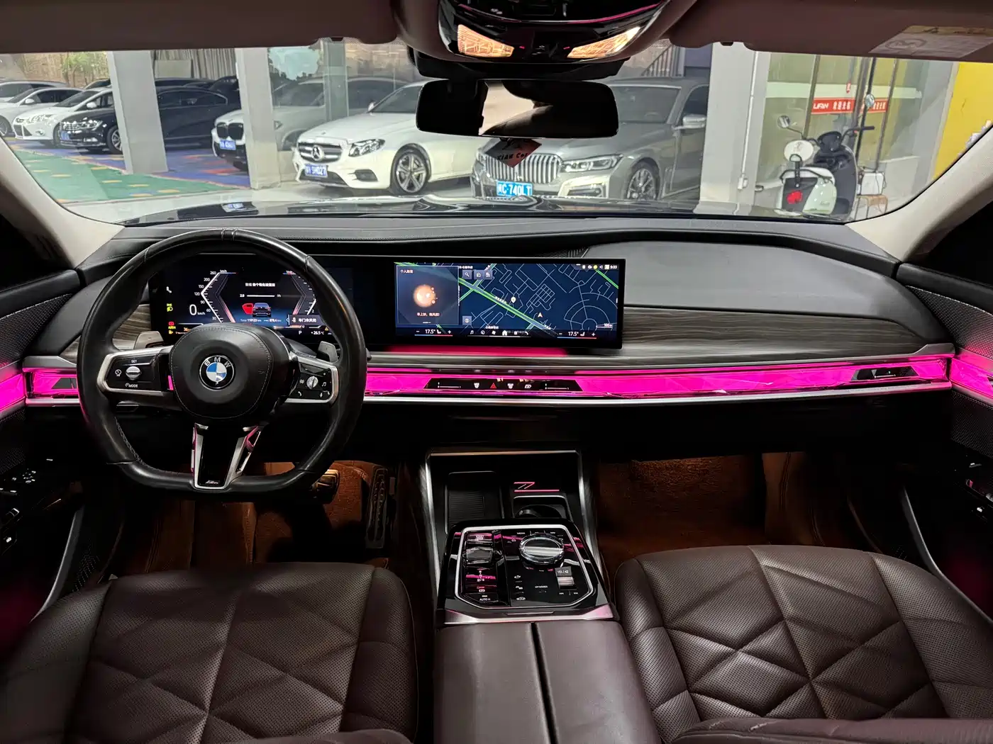 Photo 5 - BMW 7 Series