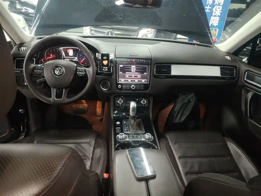 Volkswagen Touareg 2017 3.0TSI Explorer Edition фото 10