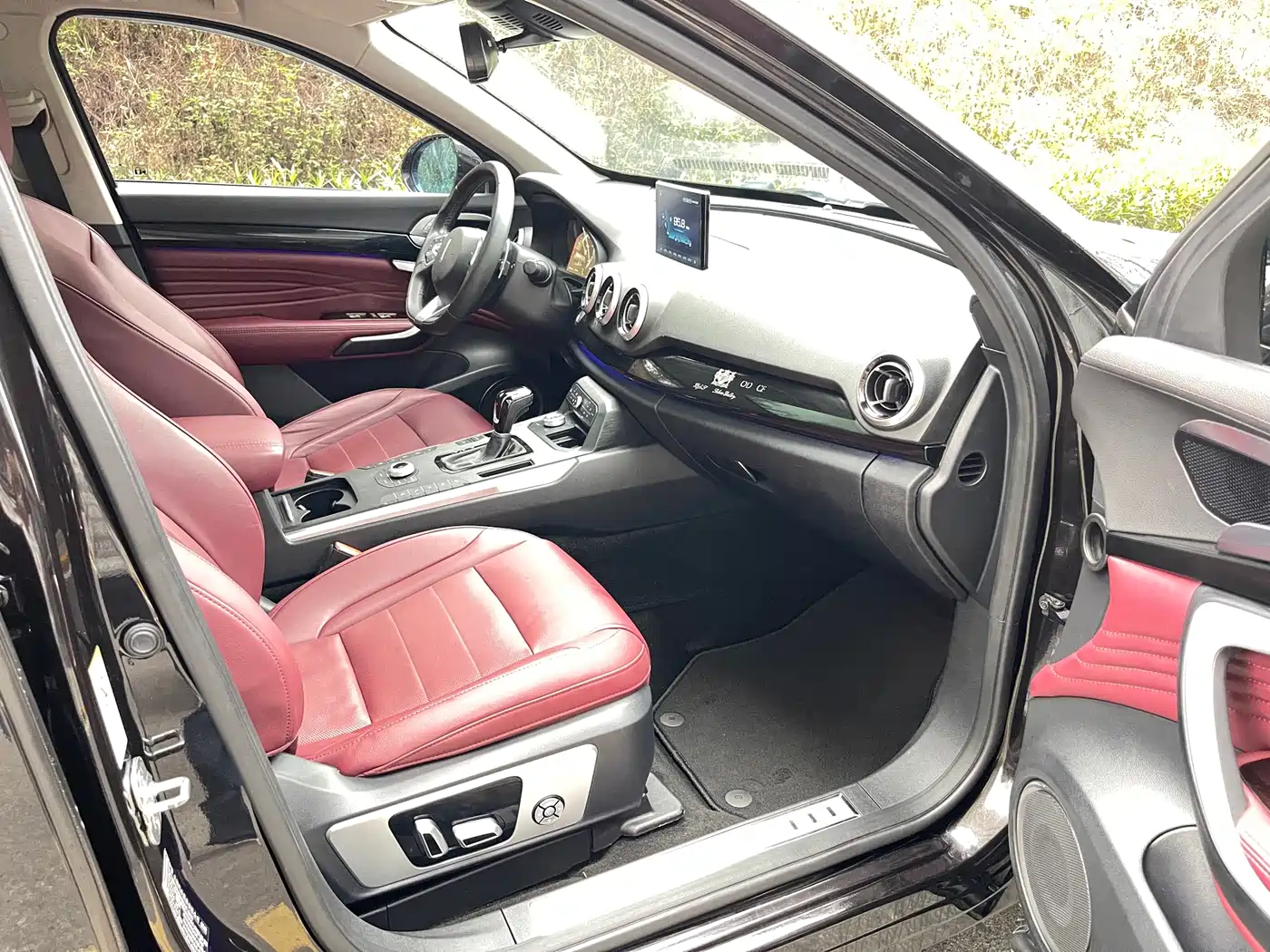 WEI PAI WEI BRAND P8