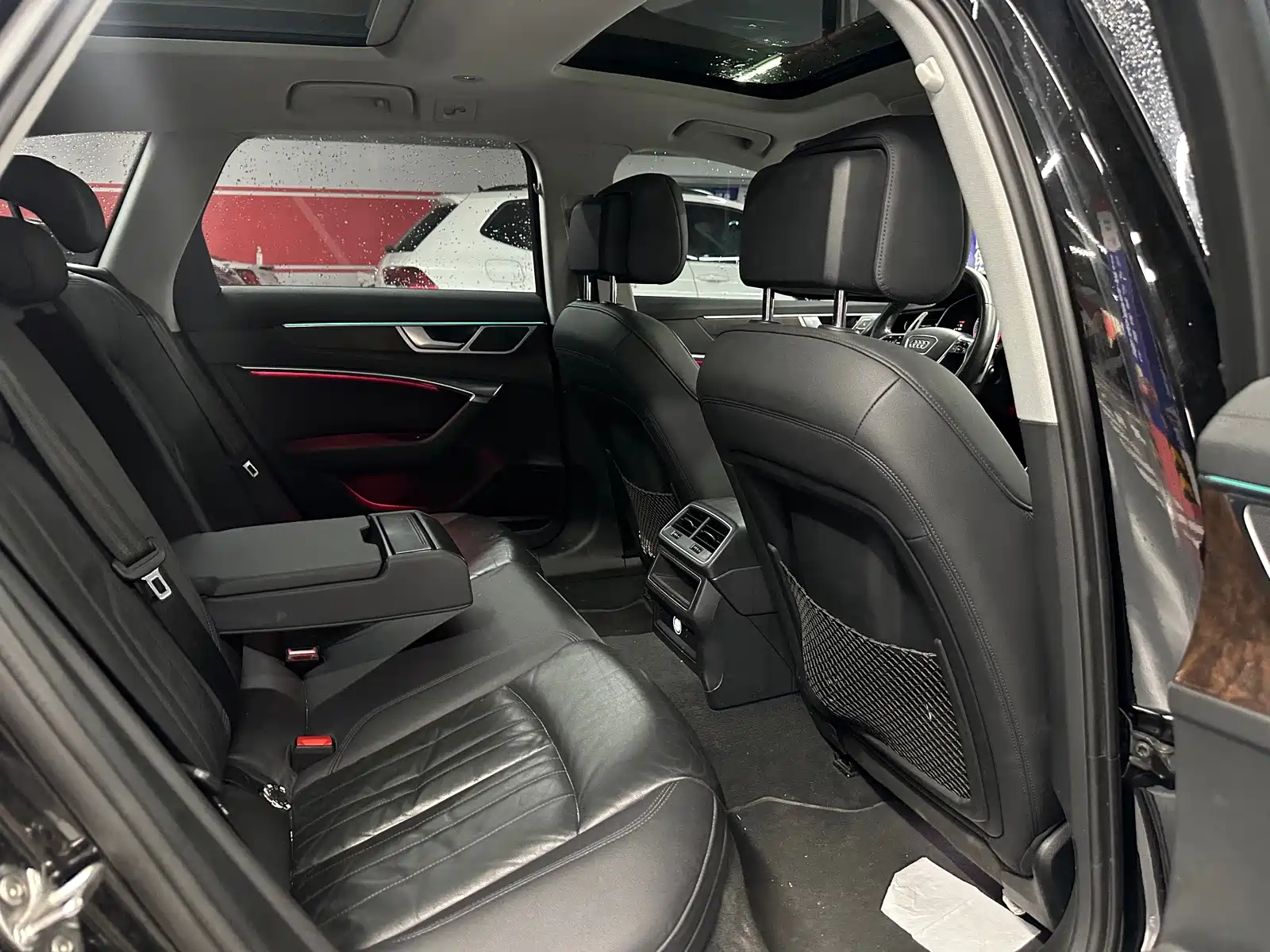 Фото 14 - Audi A6 (Import)