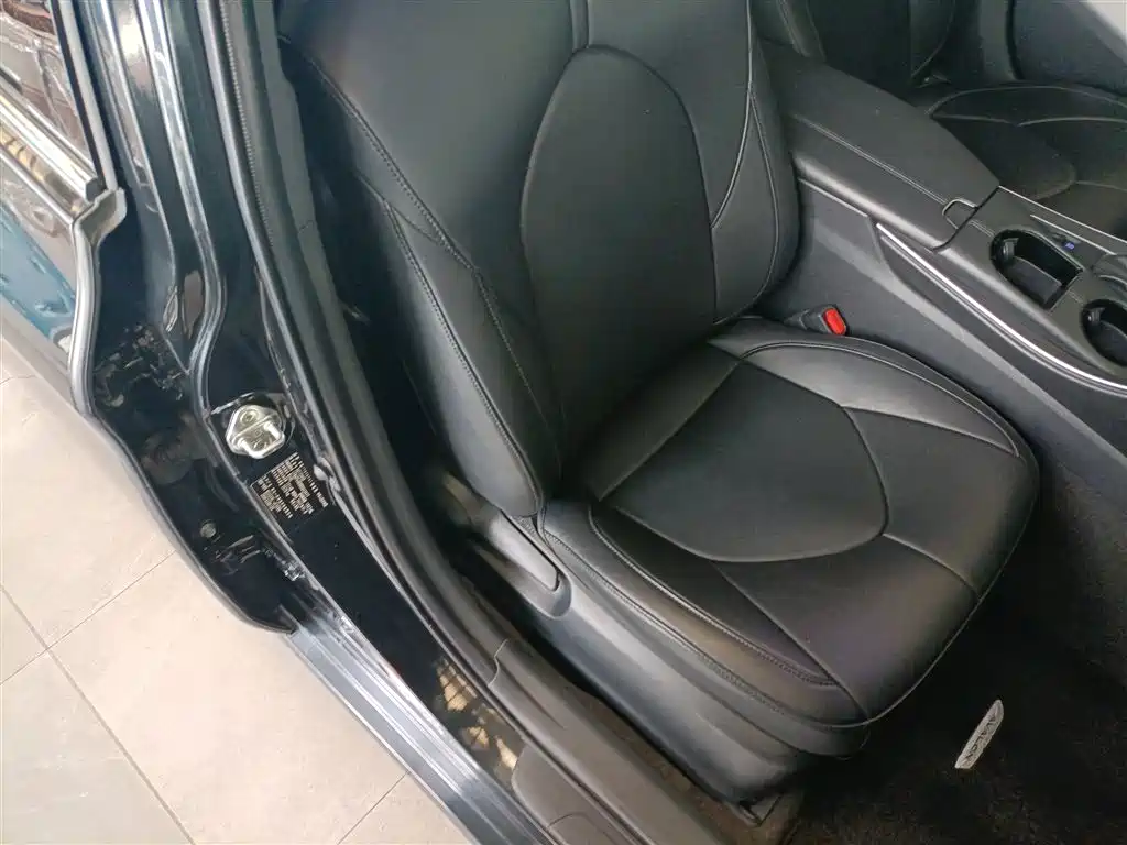Toyota Avalon 2019 2.0L Progressive Edition (China VI) фото 20