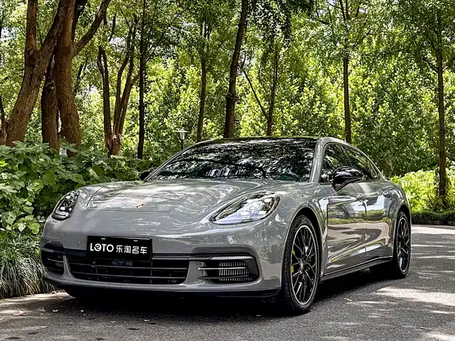  Porsche Panamera New Energy 2017 Panamera 4 E-Hybrid Executive Long Wheelbase 2.9T