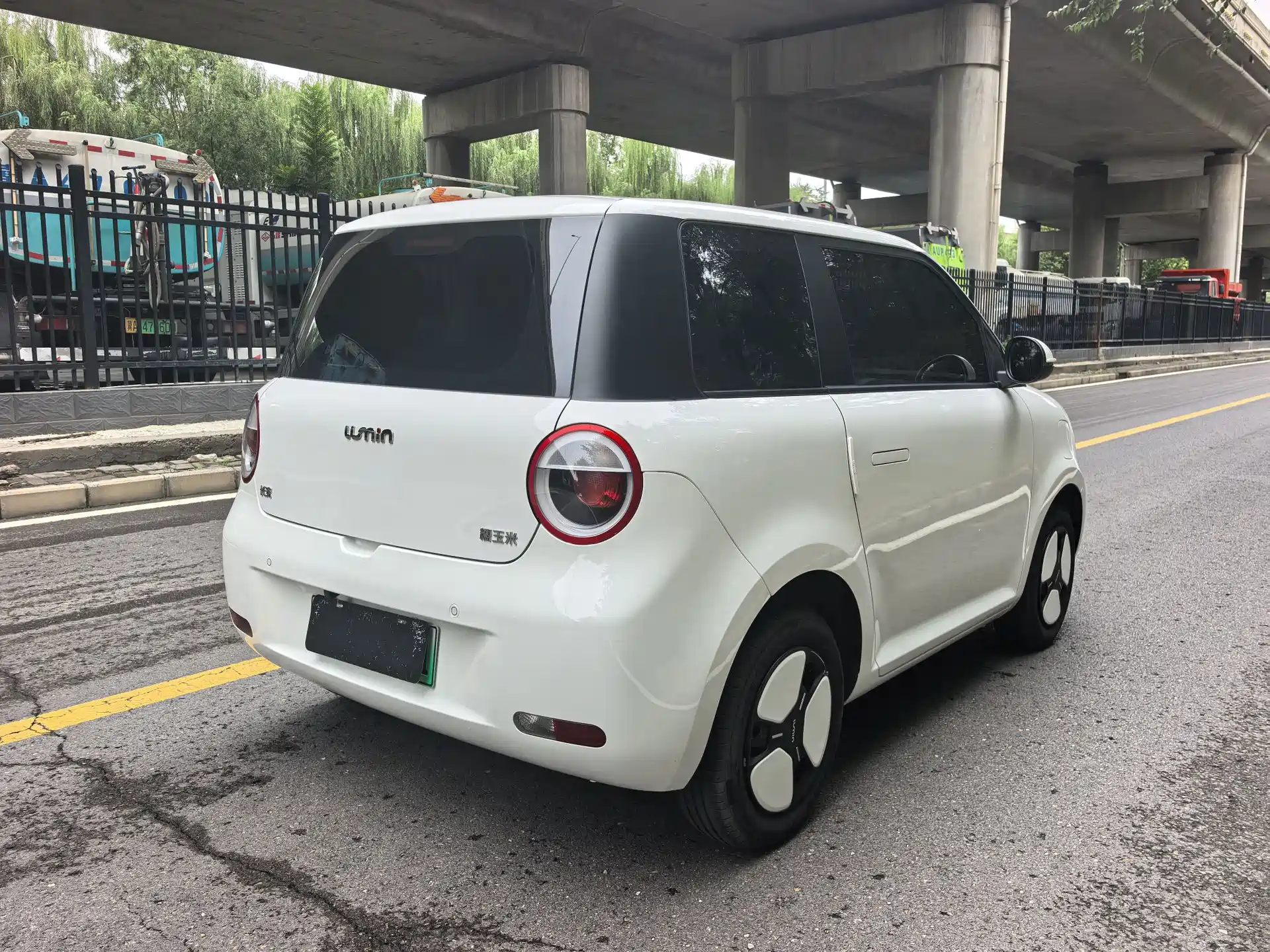 Фото 7 - Changan Lumin