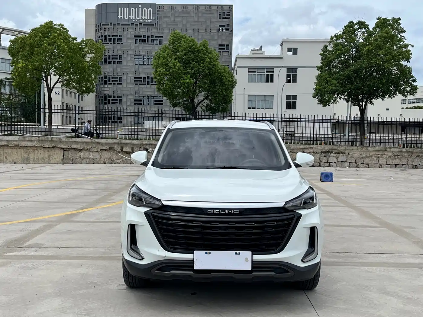 BAIC Beijing X3 2022 2021 1.5T CVT Glory
