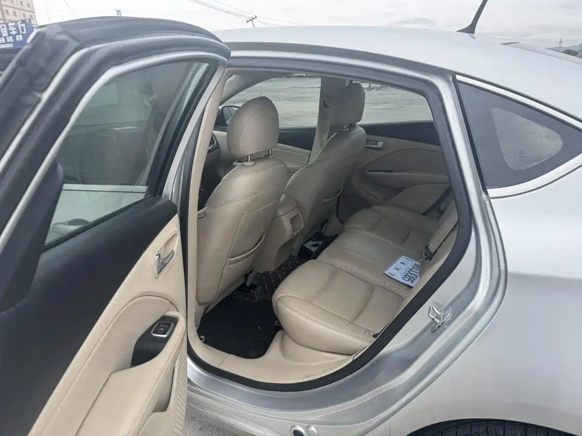 Fiat Viaggio 2013 2012 1.4T Auto Joy Edition