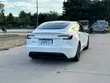 Фото 6 - Tesla Model 3