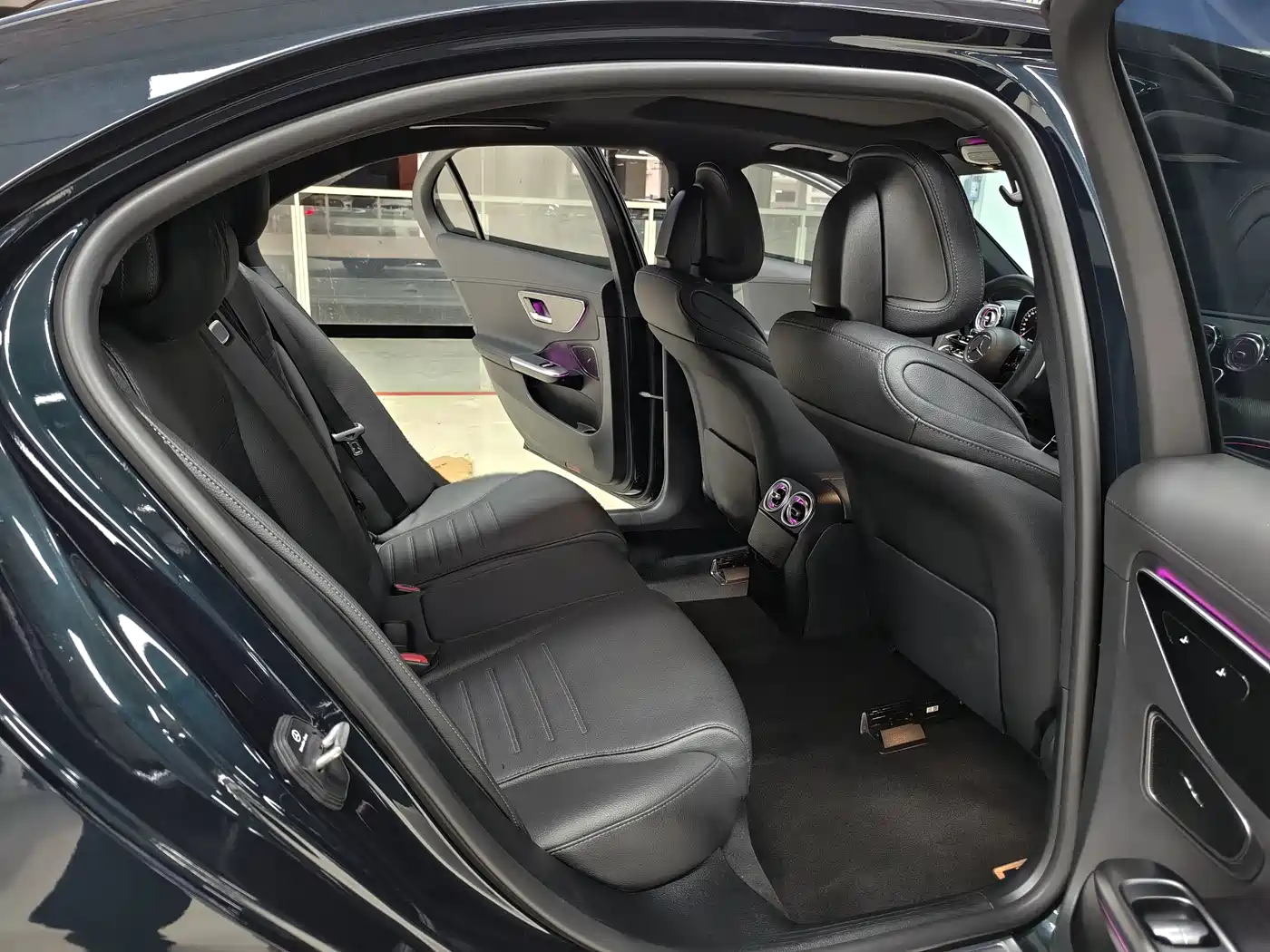 Mercedes-Benz C-Class 2024 C 260 L Sport фото 16