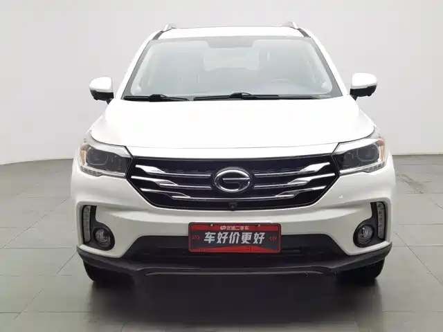 GAC Trumpchi Trumpchi GS4 2017 235T Automatic 2WD Luxury Smart Connected Edition — фото 3