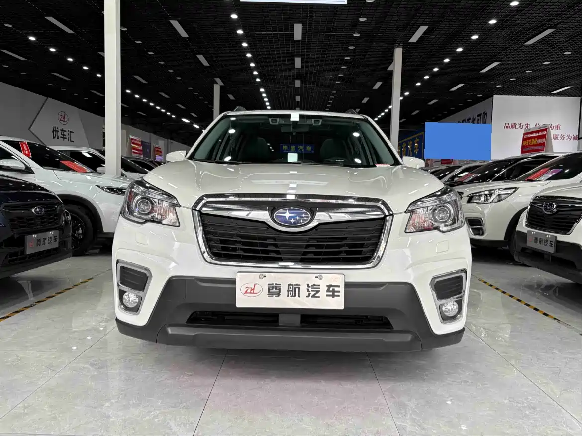 Subaru Forester 2019 2.0i Luxury Edition EyeSight фото 2