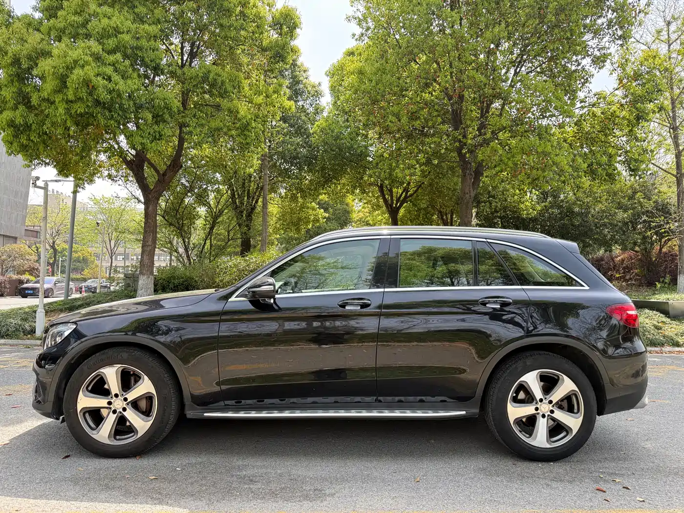 Mercedes-Benz GLC 2016 GLC 300 4MATIC Dynamic фото 3