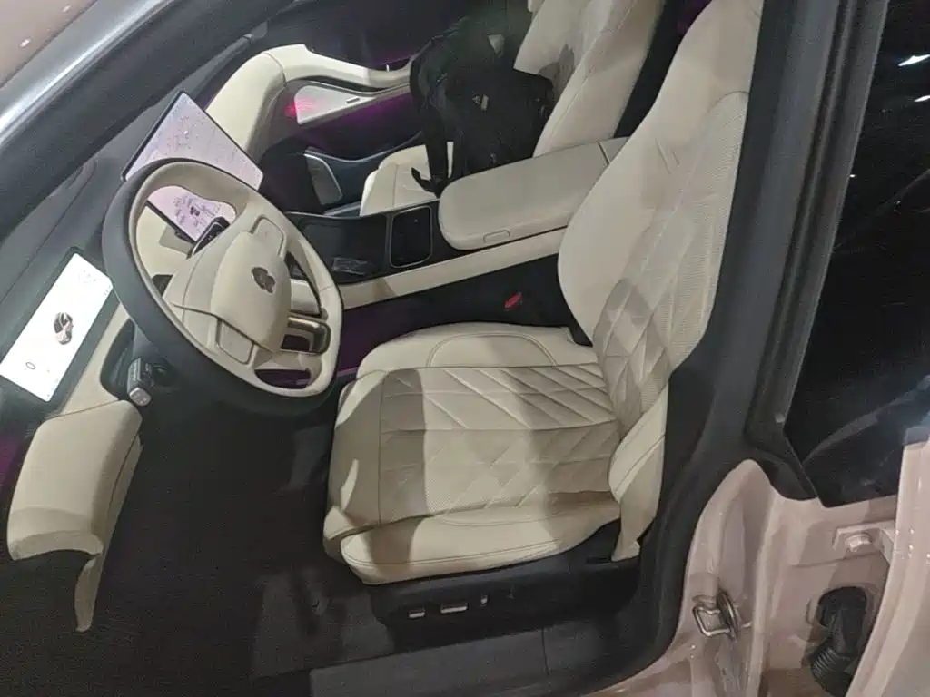 NIO ET5T 2026 2025 75kWh Touring
