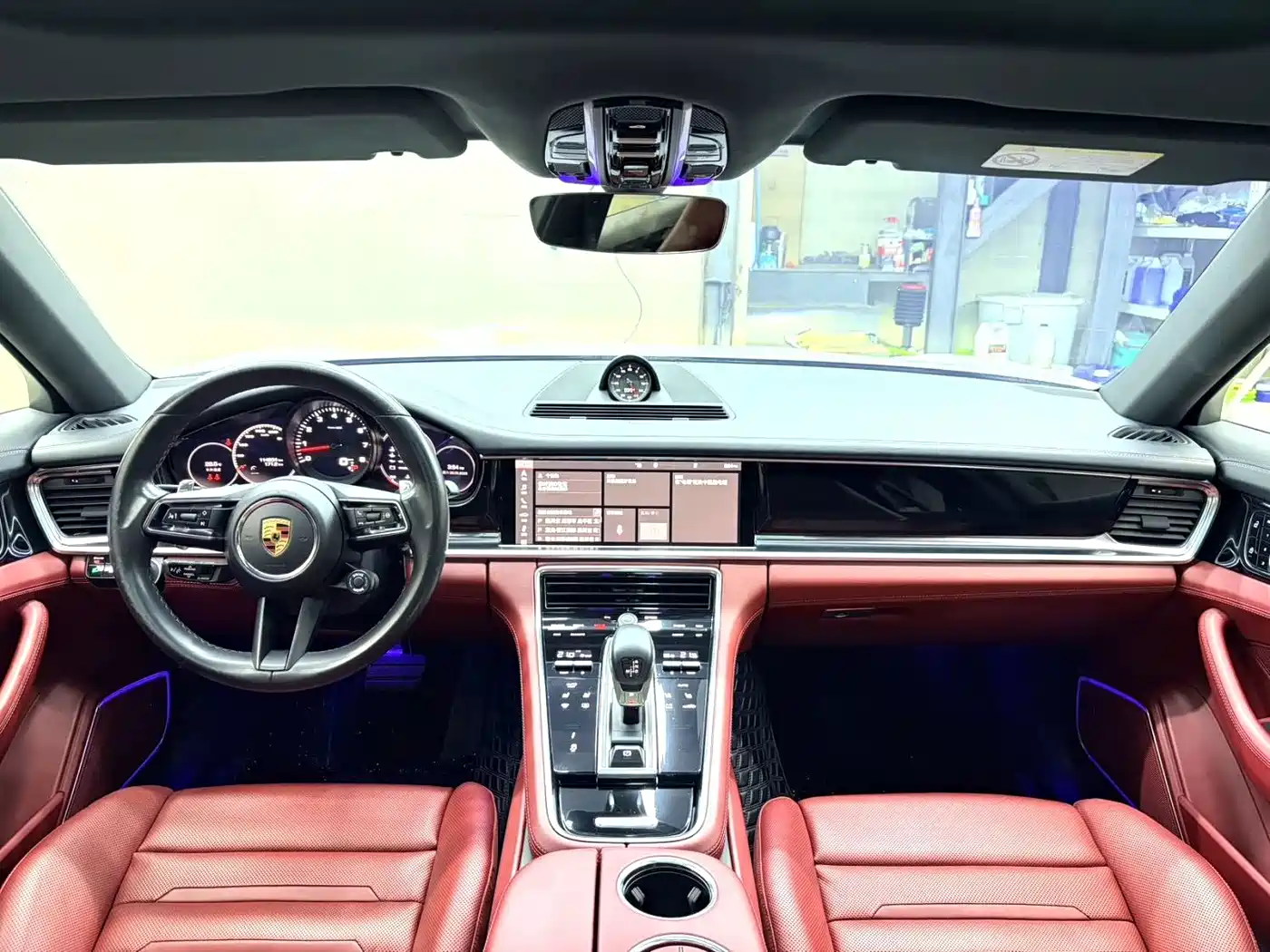 Фото 4 - Porsche Panamera