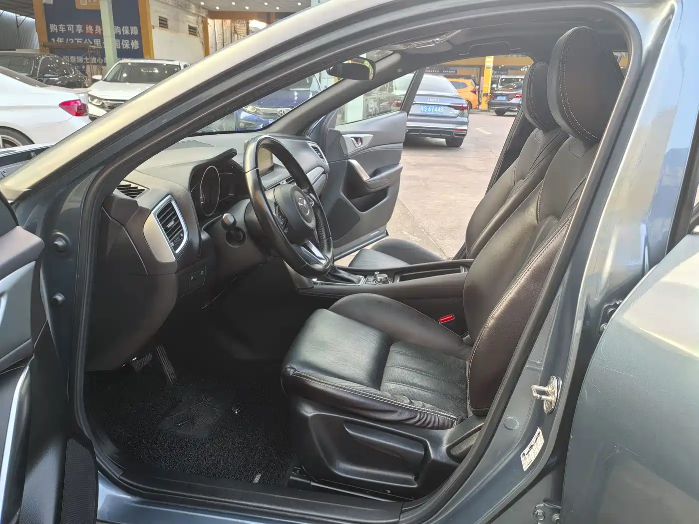 Фото 11 - Mazda CX-4