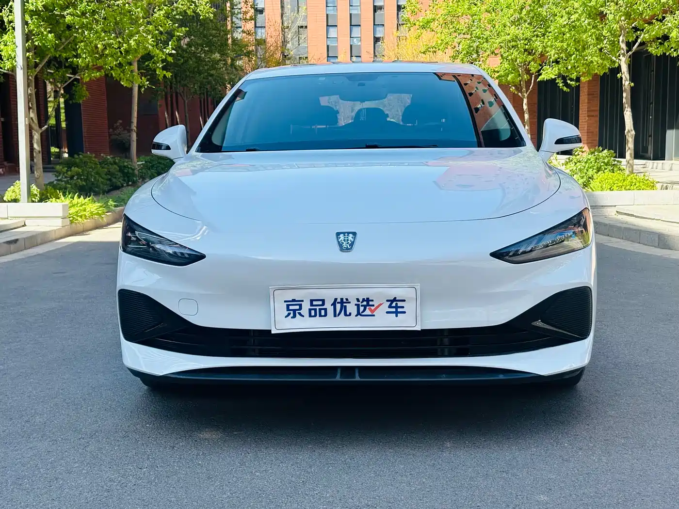 ROEWE D7