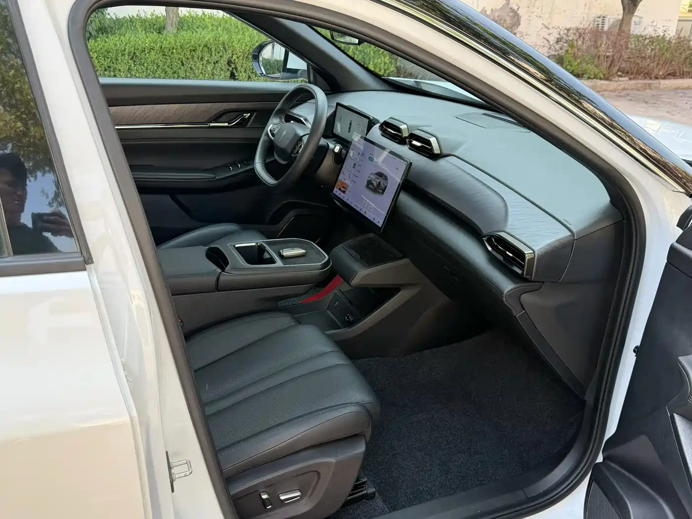 Shijie 06 2025 2025 520km