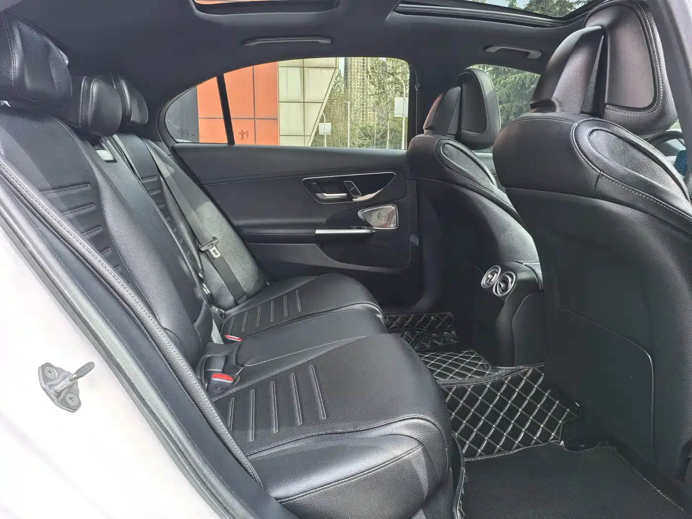 Mercedes-Benz C-Class 2022 C 260 L Night Sport Edition фото 8