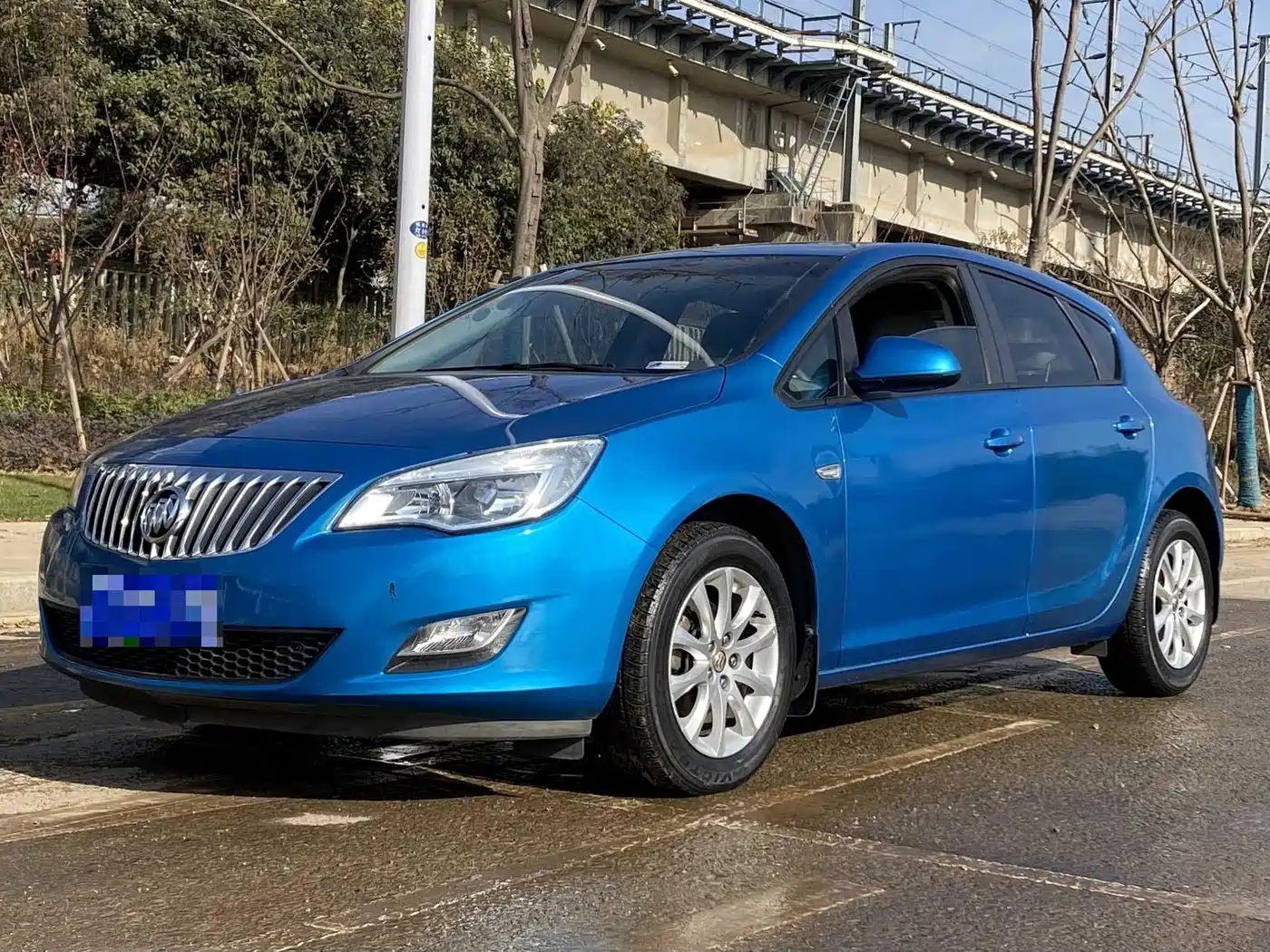 Фото 1 - Buick Excelle