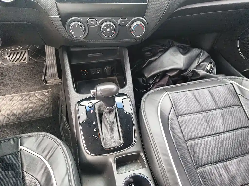 Kia K3 2016 1.6L Automatic GLS фото 10