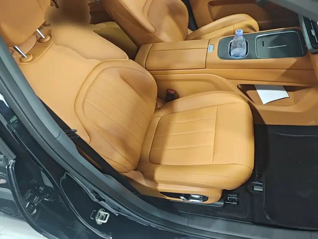 Dongfeng Yipai eπ008 2026 2026 BEV Base Model (5-seater)