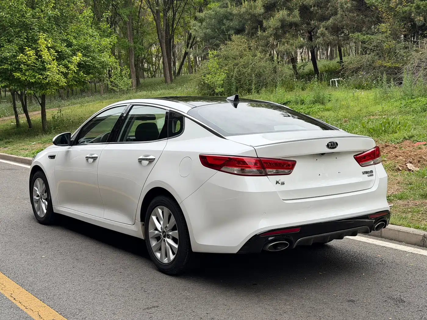 Kia K5 2016 1.6T Automatic LUX фото 17
