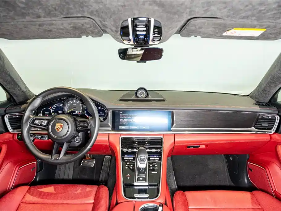 PORSCHE PANAMERA NEW ENERGY