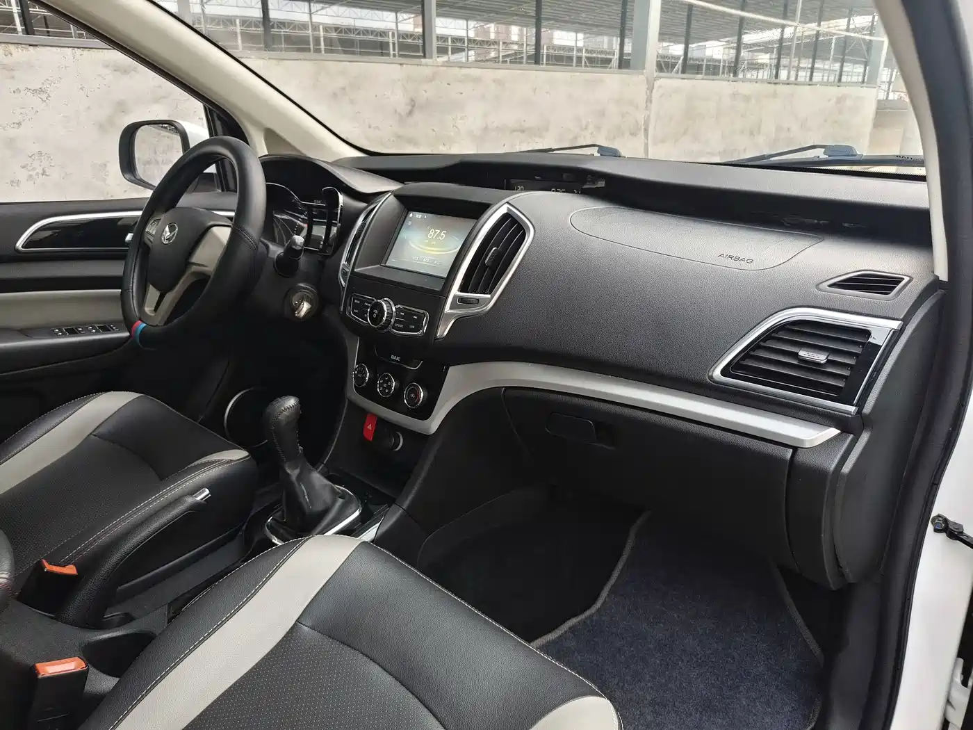 BAIC Huansu H3 2016 2015 1.5L Manual Luxury