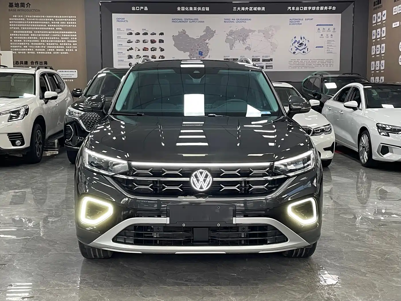Volkswagen Tayron 2023 280TSI 2WD Luxury Plus Advanced Edition фото 2