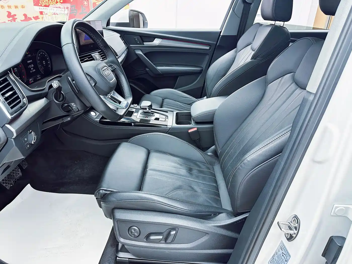 Audi Q5L 2022 40T Luxury Dynamic фото 14