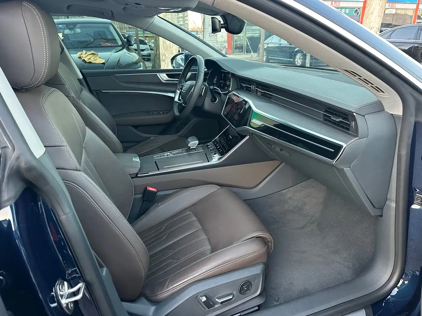Audi A7L 2022 55 TFSI quattro S-line Horizon Edition Crystal Flow Package фото 10