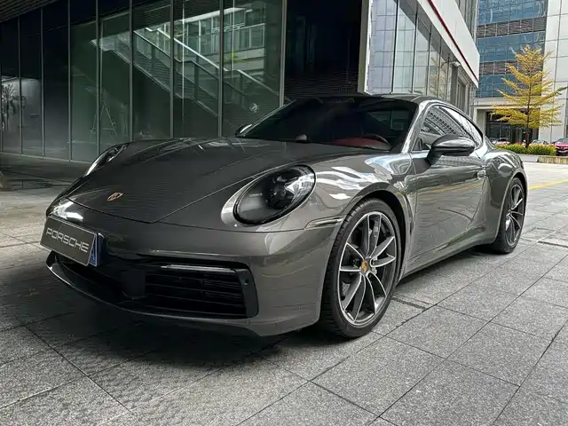 Porsche 911 Carrera 3.0T