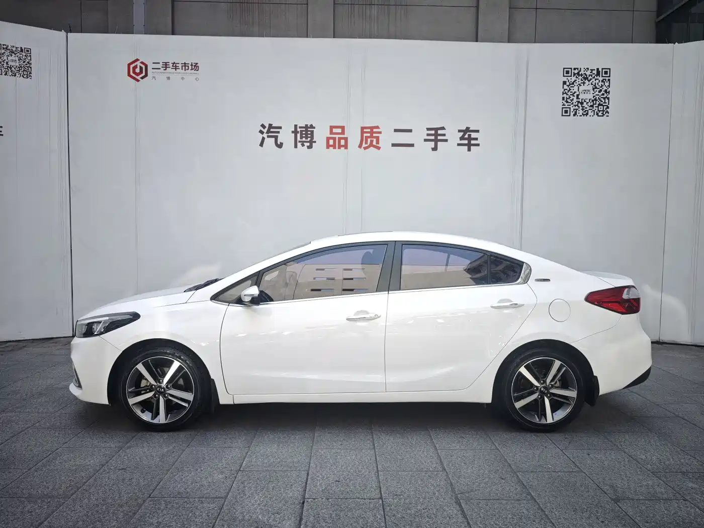 Kia K3 2016 1.6L Automatic Premium фото 4