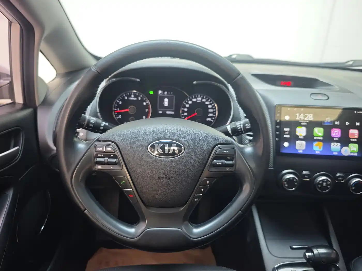 Kia K3 2016 1.6L Automatic Premium фото 14