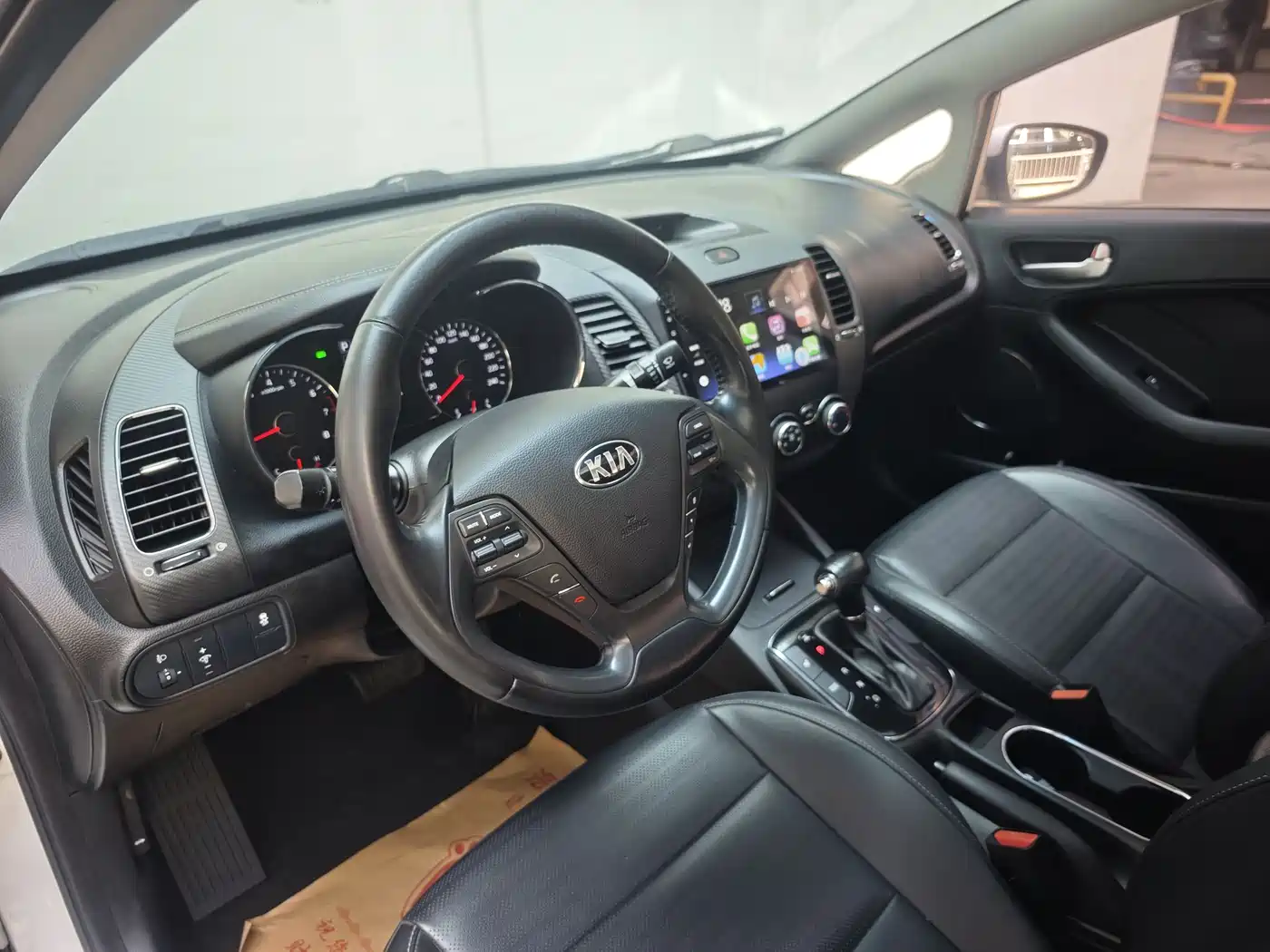 Kia K3 2016 1.6L Automatic Premium фото 10