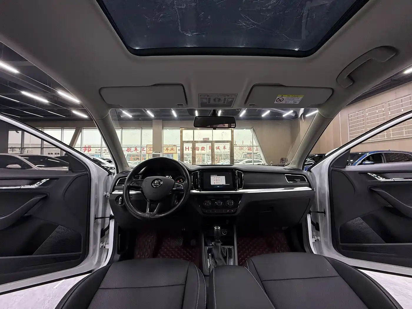 Škoda Kamiq 2023 Facelift 1.5L Auto Comfort Edition фото 9