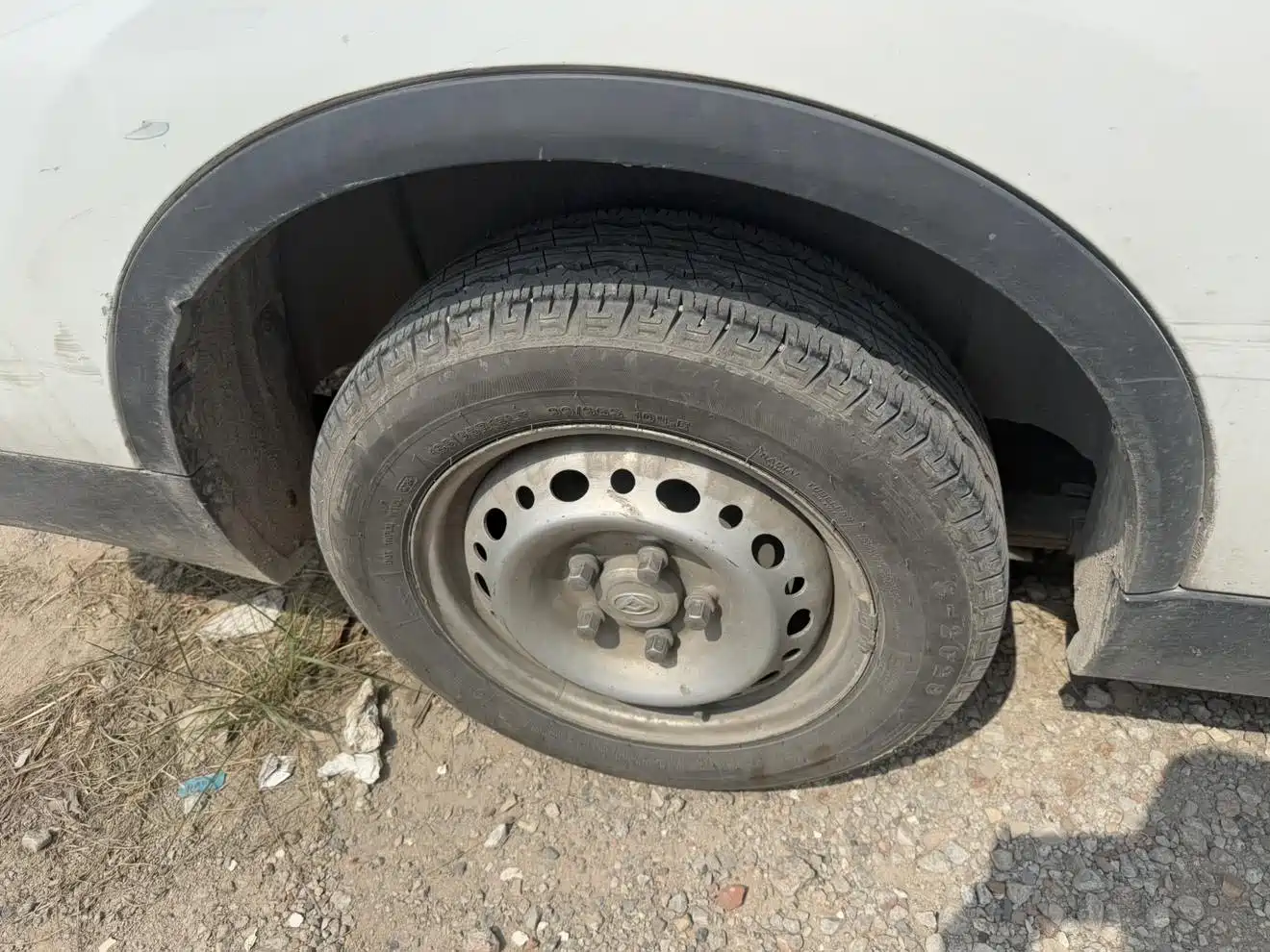 SAIC MAXUS CHASE EV30