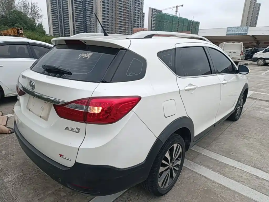 Dongfeng Aeolus Dongfeng Fengshen AX3 2016 2016 1.4T Manual Ultimate Cool Edition