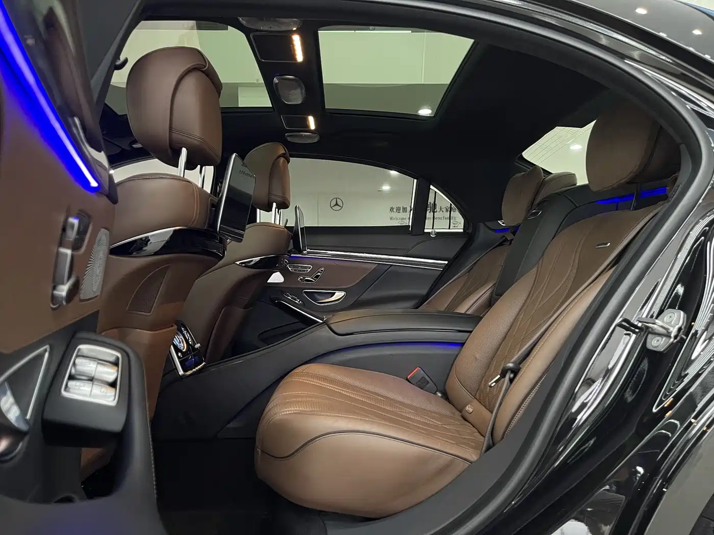 Mercedes-Benz S-Class AMG 2018 AMG S 63 L 4MATIC+ фото 24