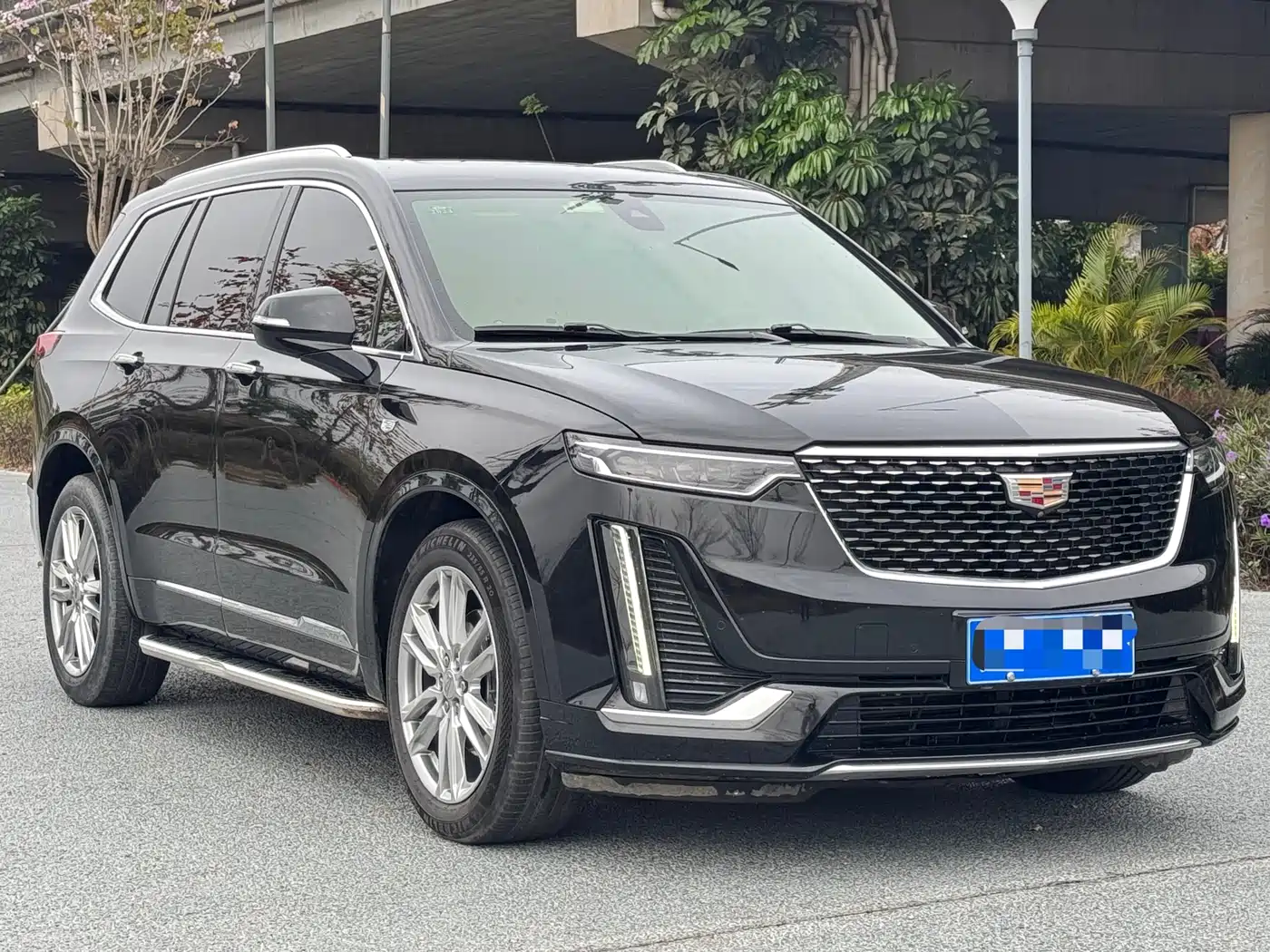 CADILLAC XT6
