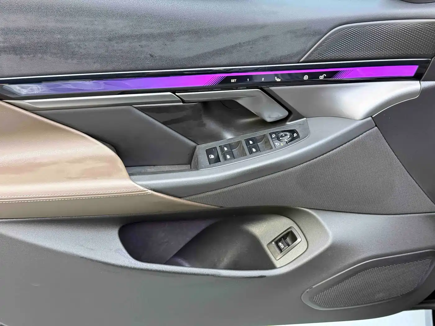 BMW i5 2024 eDrive 35L M Sport Package фото 22