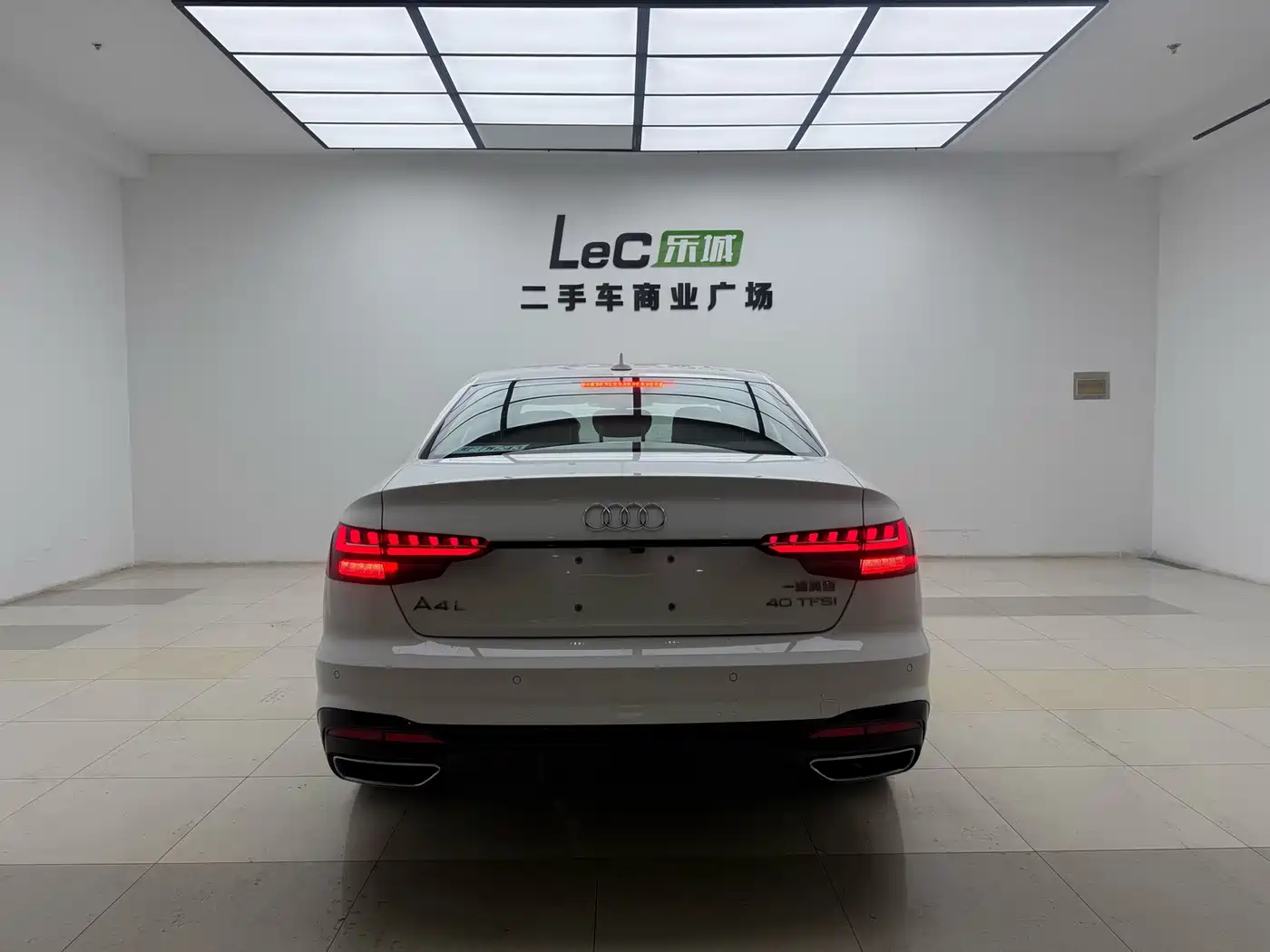 Audi A4L 2025 2025 2 Million Celebration Edition 40 TFSI Luxury Dynamic