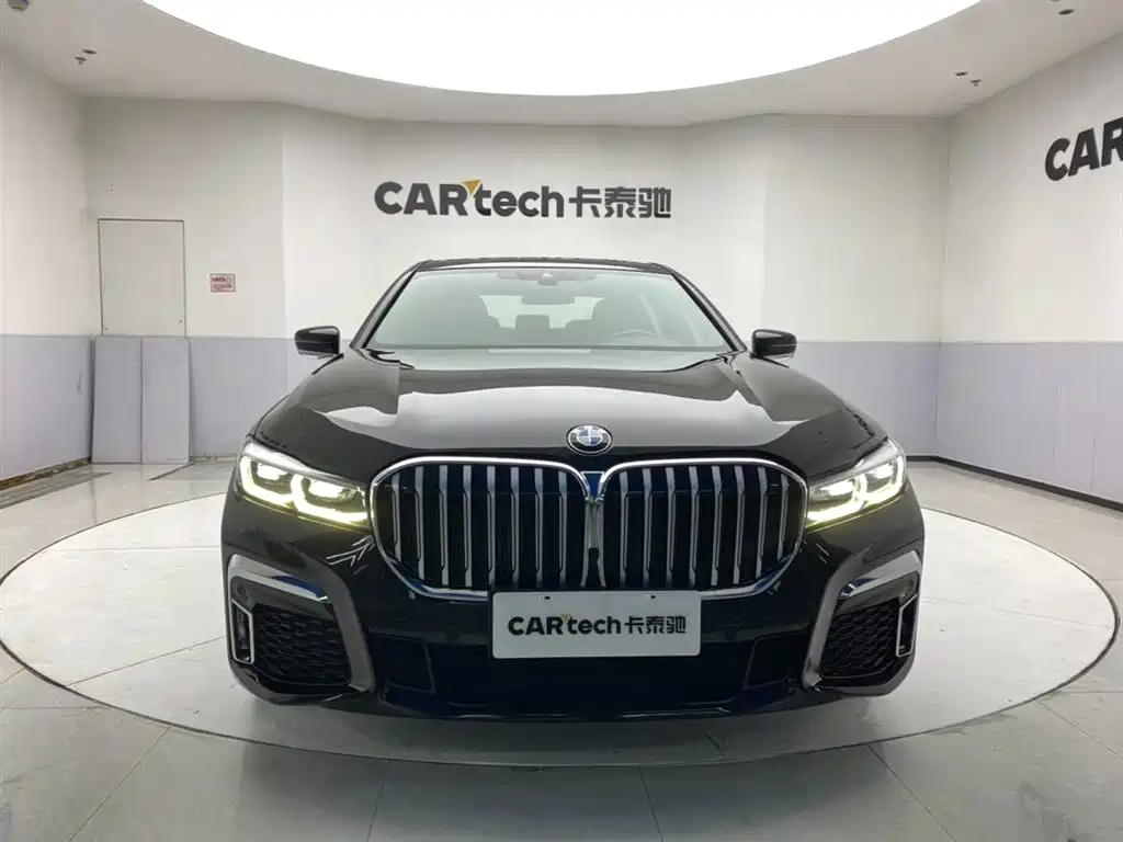 BMW 7 Series 2021 Model 730Li M Sport Package фото 3