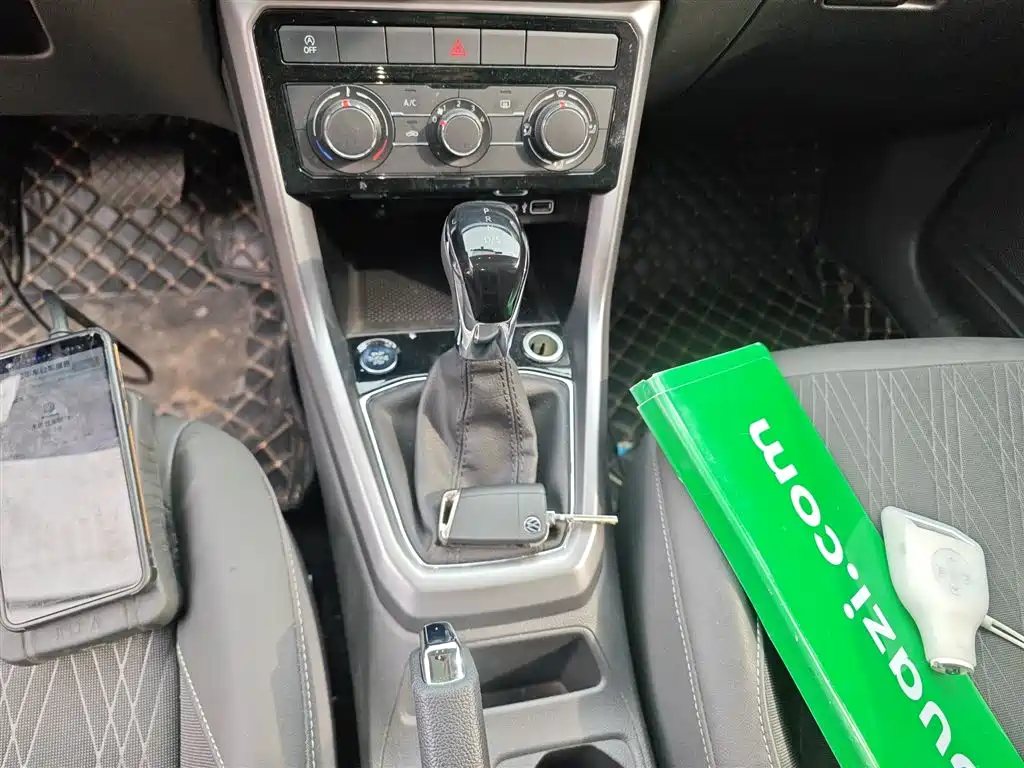 Volkswagen T-Cross 2021 1.5L Auto Comfort Edition фото 14