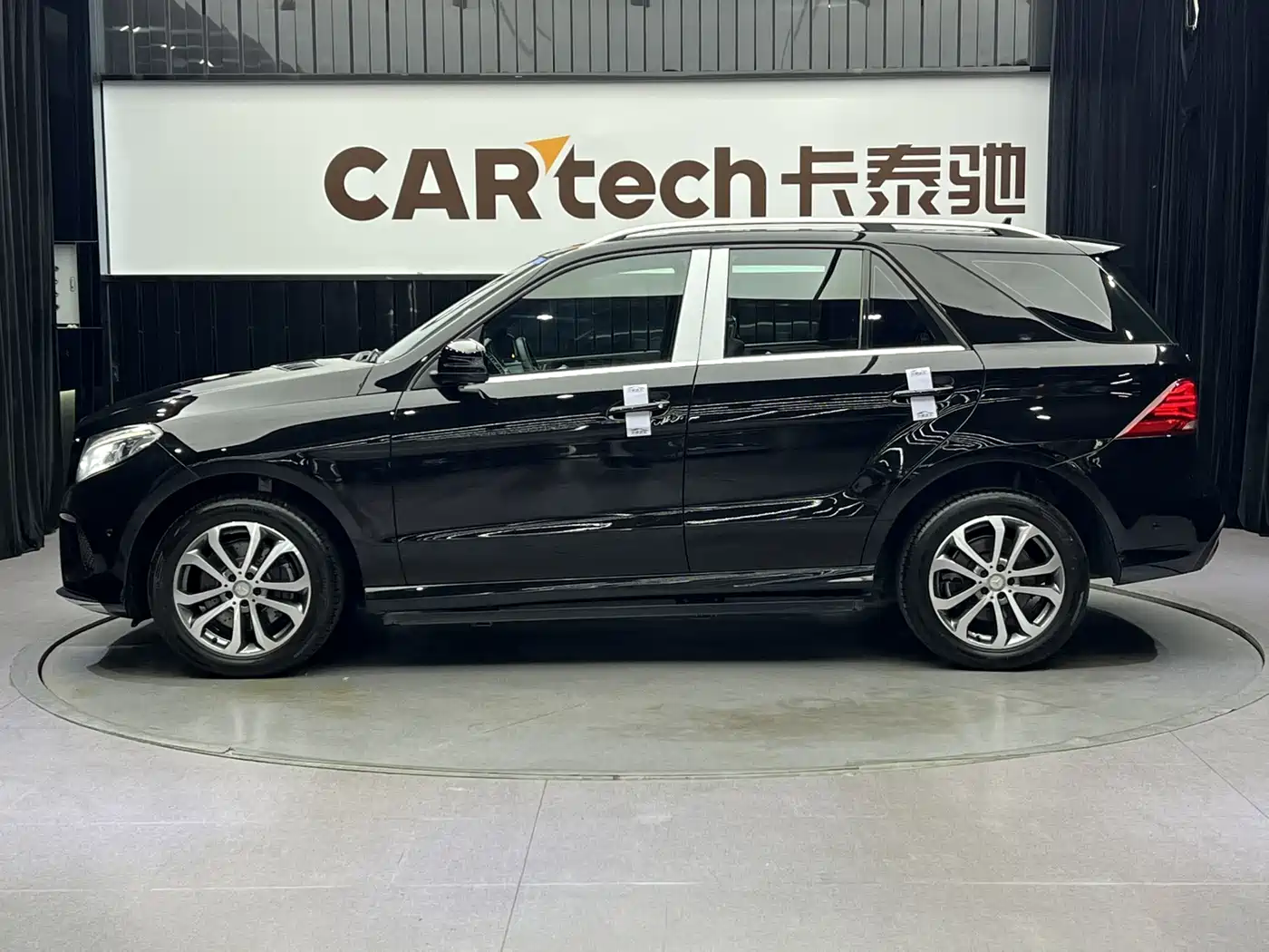 Mercedes-Benz GLE 2016 GLE 320 4MATIC Dynamic фото 4