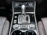 Фото 15 - Volkswagen Touareg