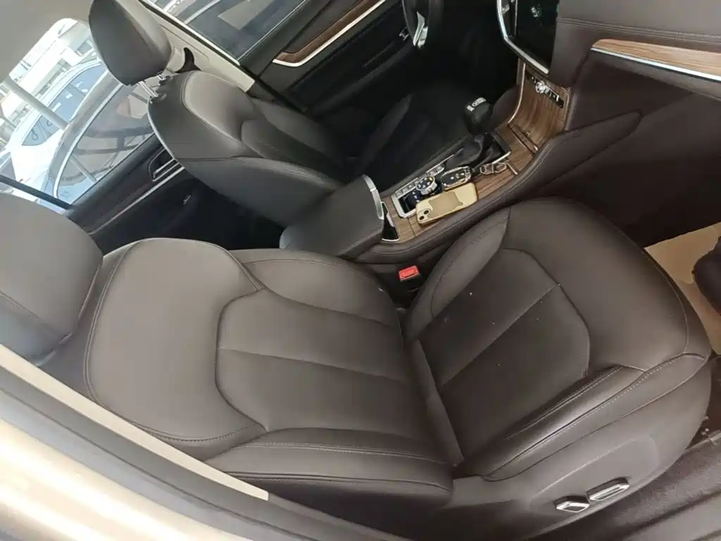 Roewe RX8 2019 2018 30T Intelligent Internet 4WD Supreme Edition